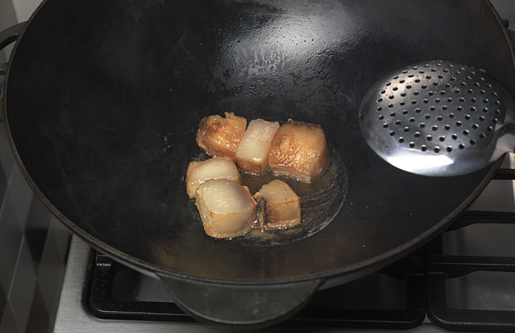 Как приготовить тушеную капусту по старинным рецептам