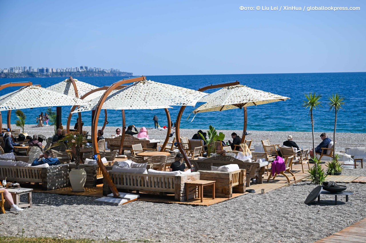 Туристические направления подорожали примерно на 50% на фоне войны на Ближнем Востоке Туристические направления подорожали примерно на 50% на фоне войны на Ближнем Востоке