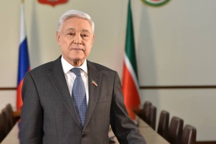 Фарид Мухаметшин заявил о досрочном сложении полномочий