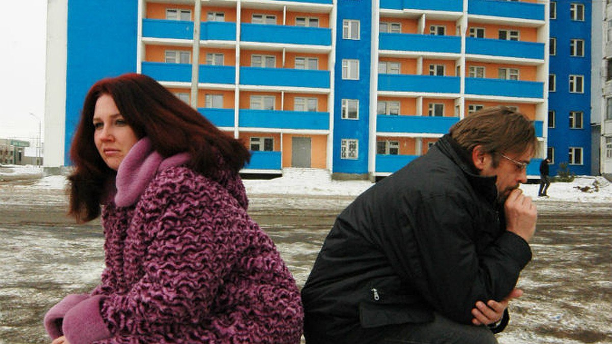 Неожиданный поворот сделки: Как покупка дома обернулась потерей средств и жилья