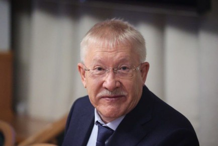 Действующий депутат Госдумы от Татарстана Олег Морозов планирует избраться в парламент нового созыва – он зарегистрировался на праймериз ЕР