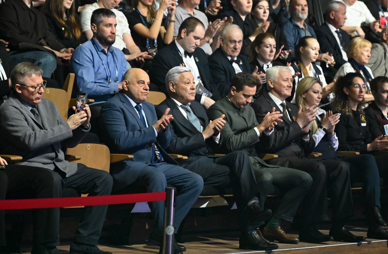 Фарид Мухаметшин открыл Международные соревнования по бильярдному спорту на Кубок Раиса республики