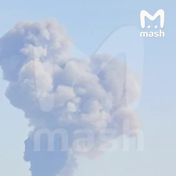 Мощный взрыв на одном из заводов в Нижнекамске