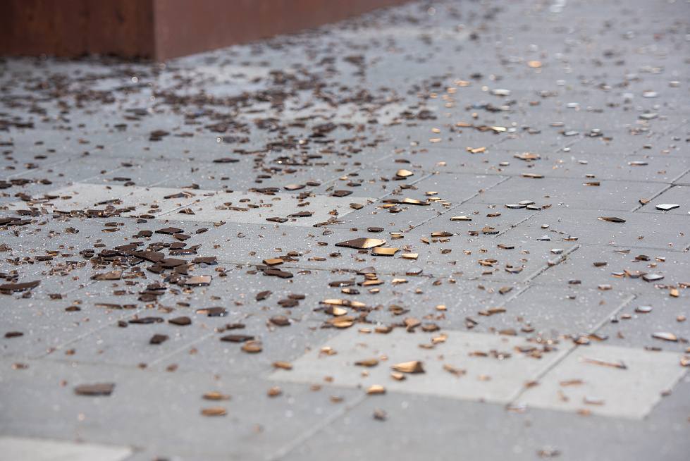 В ситуационный центр города начали поступать первые обращения от жителей Нижнекамска, пострадавших в результате недавнего происшествия В ситуационный центр города начали поступать первые обращения от жителей Нижнекамска, пострадавших в результате недавнего происшествия