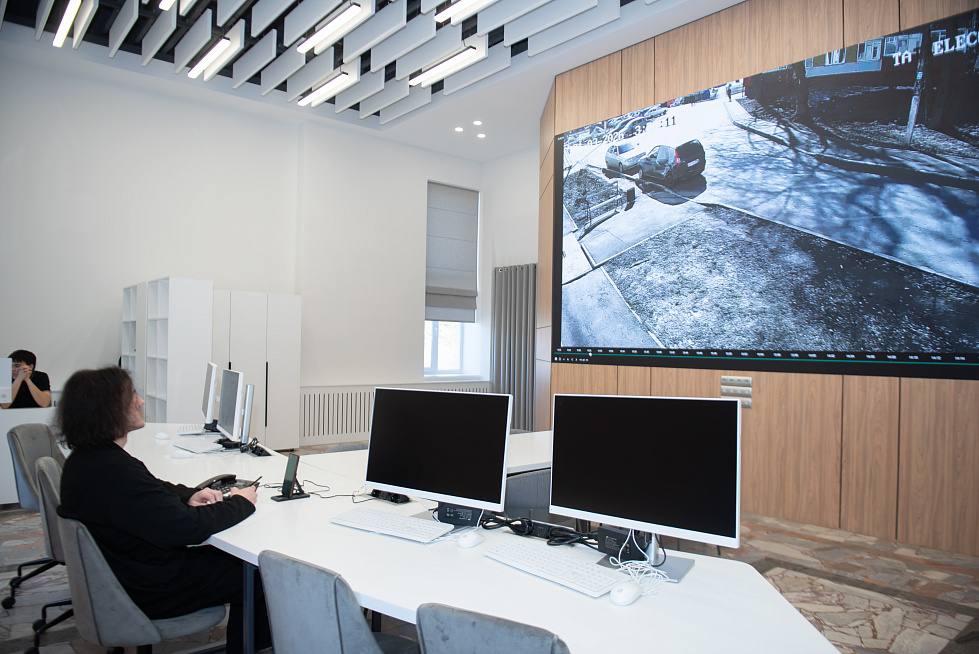 В ситуационный центр города начали поступать первые обращения от жителей Нижнекамска, пострадавших в результате недавнего происшествия