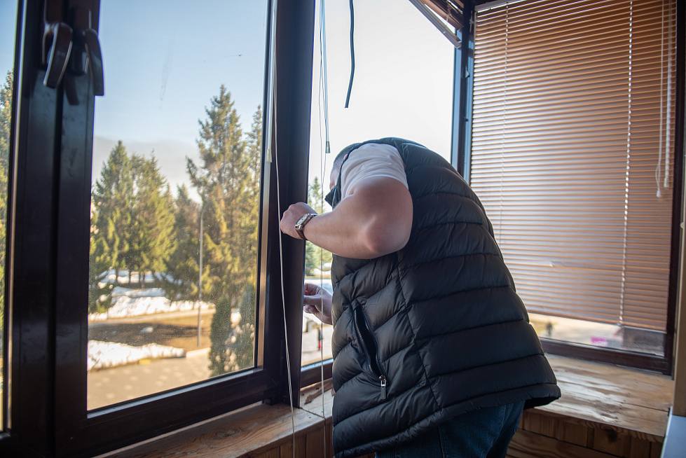 В ситуационный центр города начали поступать первые обращения от жителей Нижнекамска, пострадавших в результате недавнего происшествия В ситуационный центр города начали поступать первые обращения от жителей Нижнекамска, пострадавших в результате недавнего происшествия