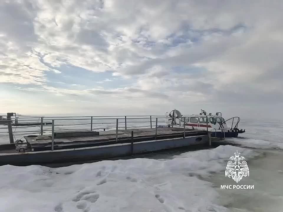 В Мензелинском районе спасли рыбака, провалившегося под лёд