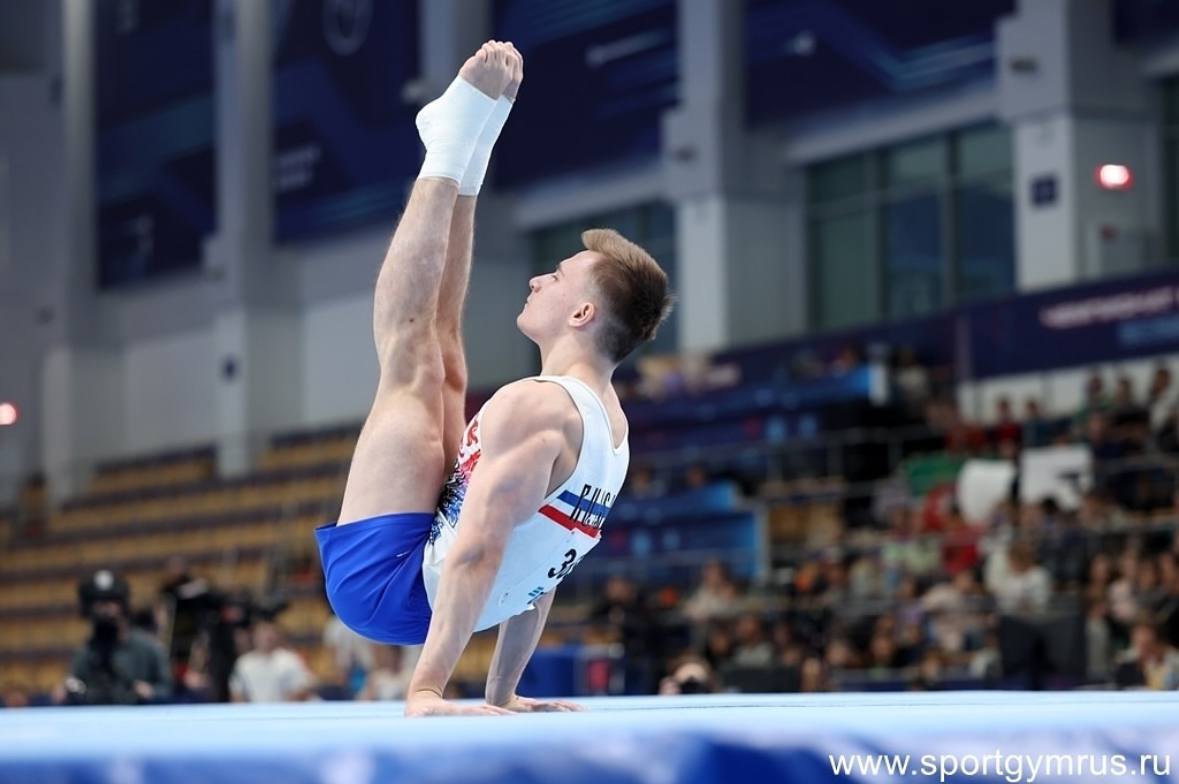 Казанский гимнаст Даниел Маринов стал первым в вольных упражнениях на Кубке мира в Египте