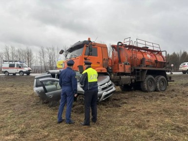 В Альметьевском районе в ДТП погибли два человека