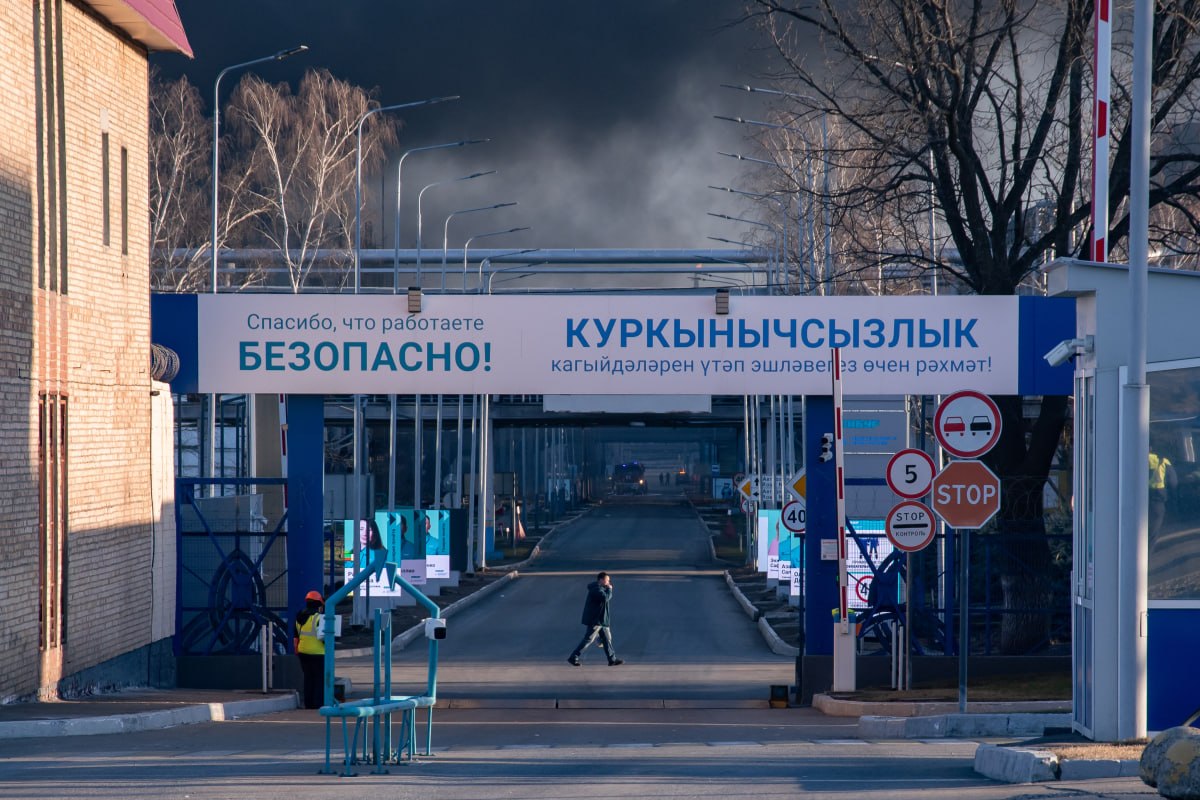 Число погибших в результате ЧП на «Нижнекамскнефтехиме» достигло 11 человек, поиски еще одного сотрудника продолжаются