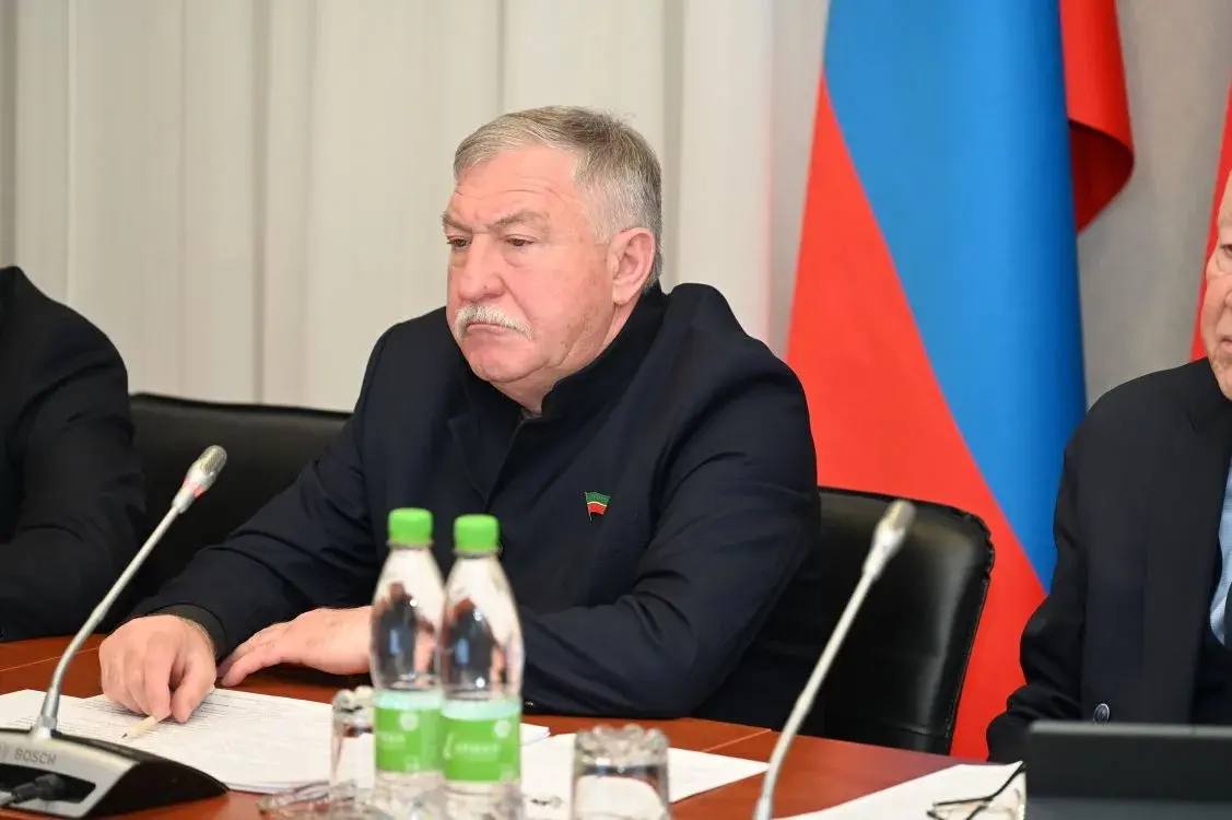 По итогам 2025 года объем ВРП превысил 5,7 трлн рублей: в парламентских комитетах продолжается обсуждение Отчета Правительства По итогам 2025 года объем ВРП превысил 5,7 трлн рублей: в парламентских комитетах продолжается обсуждение Отчета Правительства