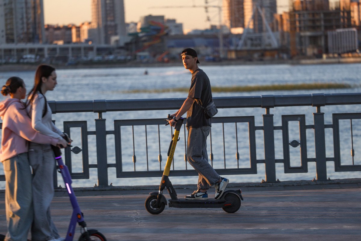 Сервисы аренды самокатов отреагировали на внедрение верификации пользователей через «Госуслуги»