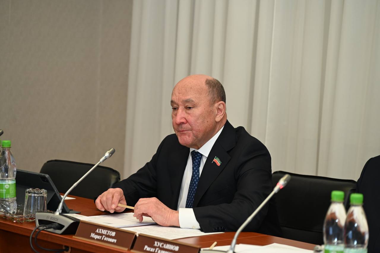 По итогам 2025 года объем ВРП превысил 5,7 трлн рублей: в парламентских комитетах продолжается обсуждение Отчета Правительства По итогам 2025 года объем ВРП превысил 5,7 трлн рублей: в парламентских комитетах продолжается обсуждение Отчета Правительства