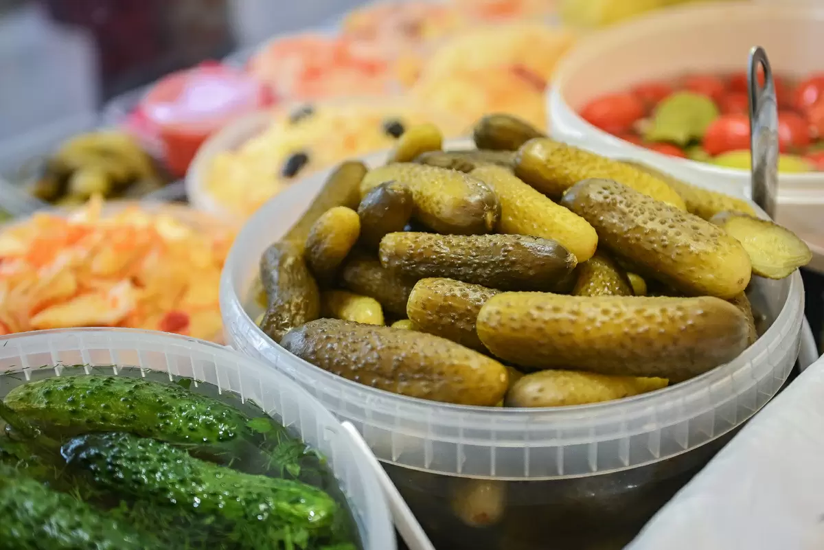 В Москве на зимних ярмарках продано свыше 57 тонн солений