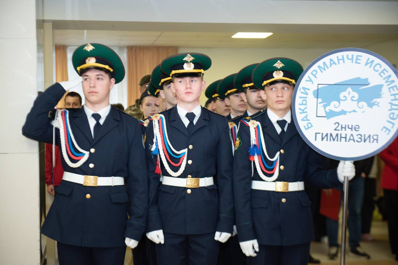 В Татарстанском кадетском корпусе ПФО им. Героя Советского Союза Гани Сафиуллина состоялся муниципальный этап военнопатриотической игры «Зарница 2.0» для старшей возрастной категории — школьников и студентов в возрасте от 14... В Татарстанском кадетском корпусе ПФО им. Героя Советского Союза Гани Сафиуллина состоялся муниципальный этап военнопатриотической игры «Зарница 2.0» для старшей возрастной категории — школьников и студентов в возрасте от 14...