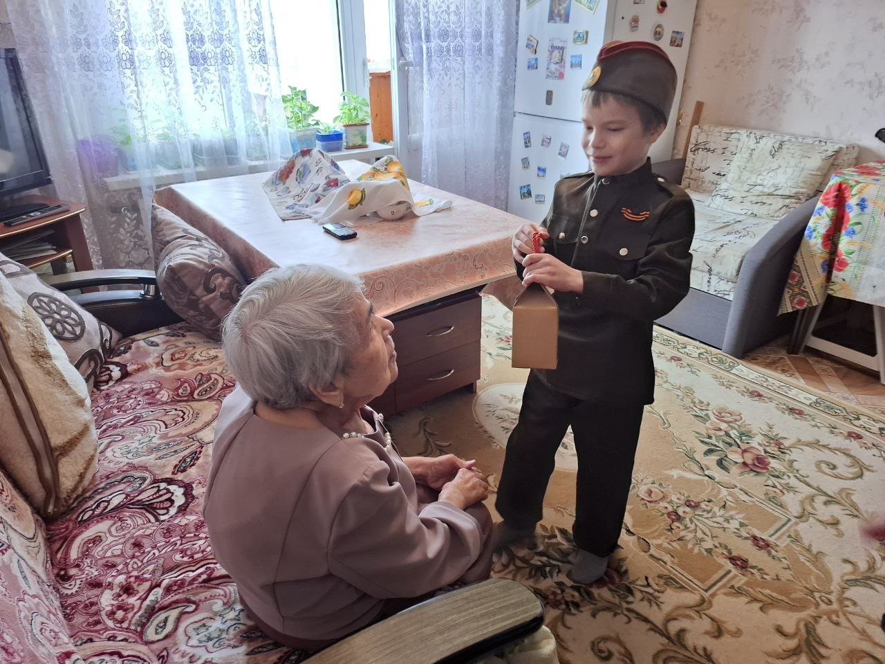 Сегодня ветеран Великой Отечественной войны, жительница блокадного Ленинграда Рукия Сахабутдинова празднует 95-летний юбилей Сегодня ветеран Великой Отечественной войны, жительница блокадного Ленинграда Рукия Сахабутдинова празднует 95-летний юбилей