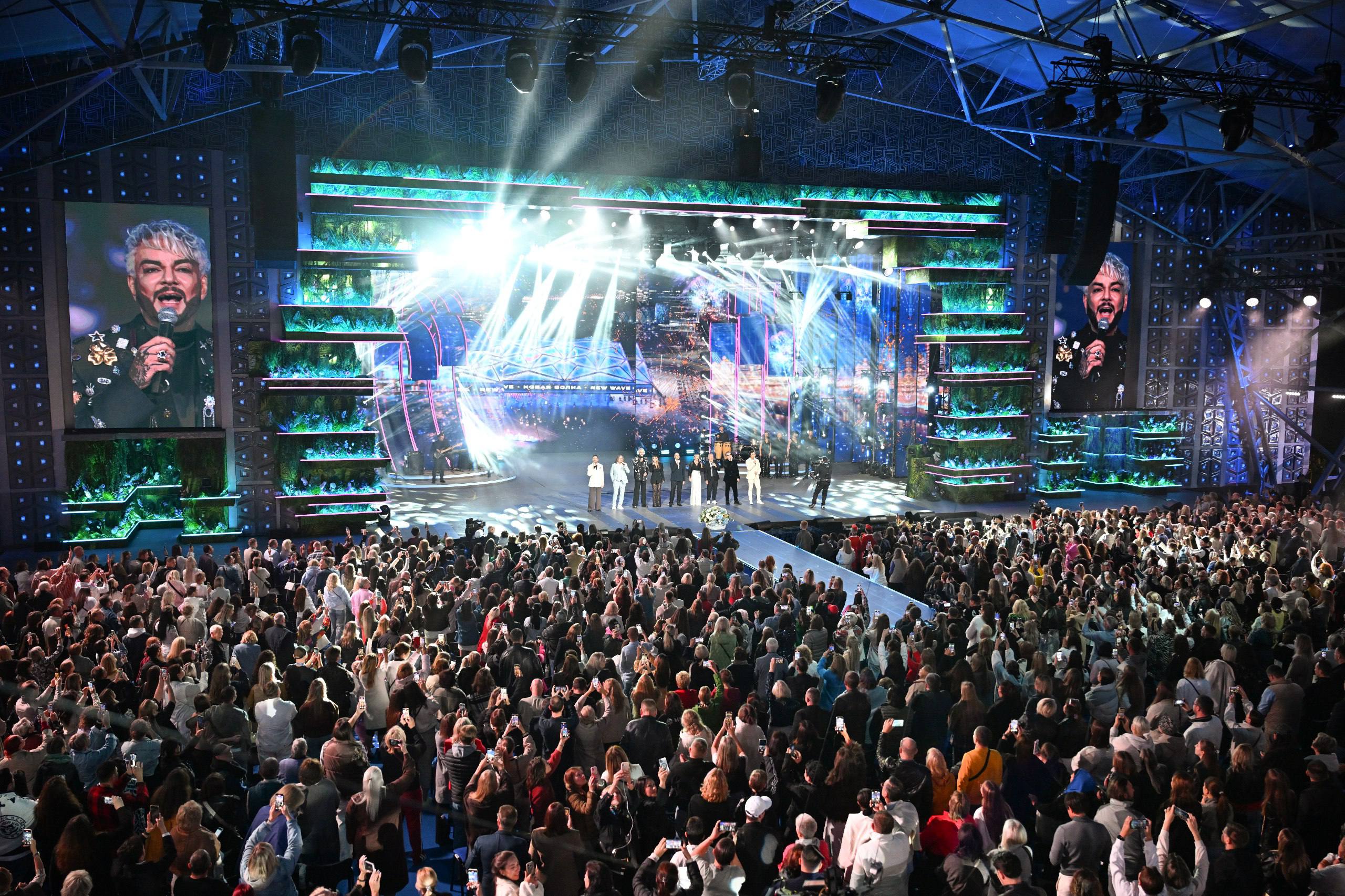 Казань снова на волне. На «Новой волне»! В этом году международный конкурс молодых исполнителей популярной музыки второй раз пройдет в нашем городе Казань снова на волне. На «Новой волне»! В этом году международный конкурс молодых исполнителей популярной музыки второй раз пройдет в нашем городе