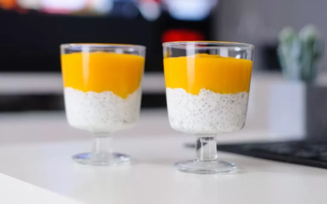 Новый вкус лета: освежающий чиа-десерт без сахара и плиты