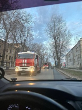 Тело погибшего мужчины нашли на месте пожара на пороховом заводе в Казани, сообщили власти