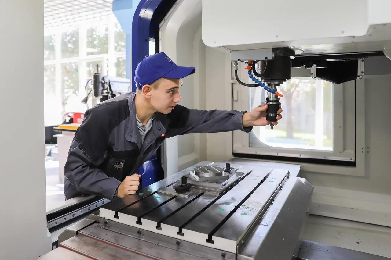 В Татарстане пройдёт единый день открытых дверей в кластерах федпроекта «Профессионалитет» В Татарстане пройдёт единый день открытых дверей в кластерах федпроекта «Профессионалитет»