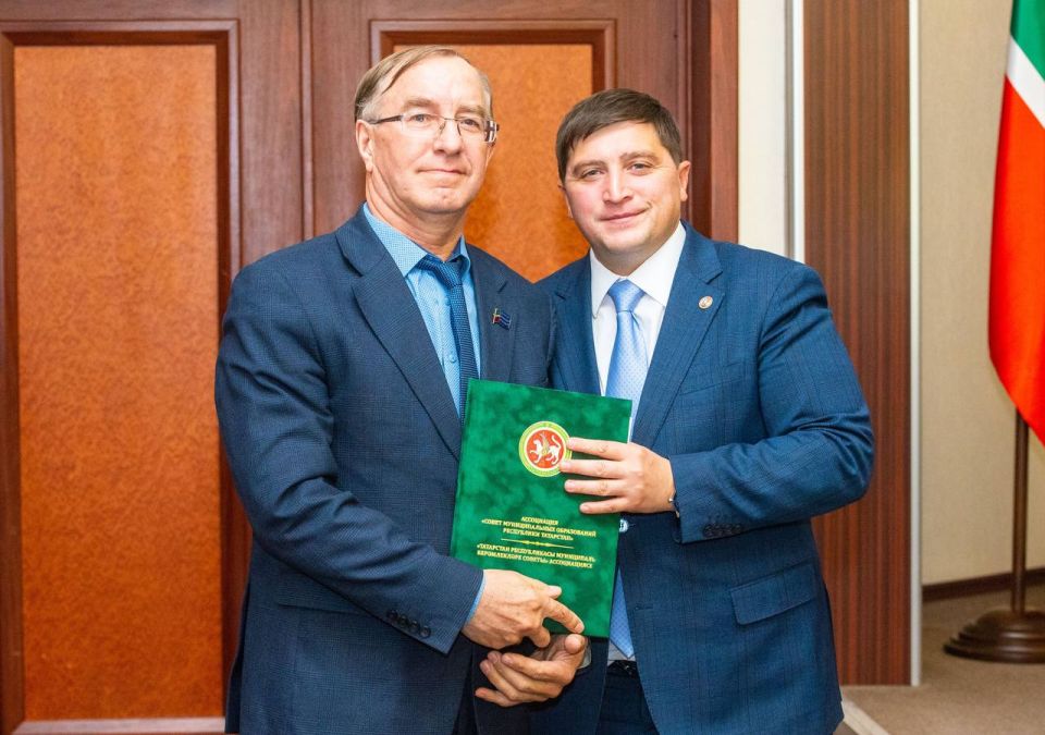 �� ������ ������� � ����������� ������� ���������������������� ����� � �������� ��������� �������