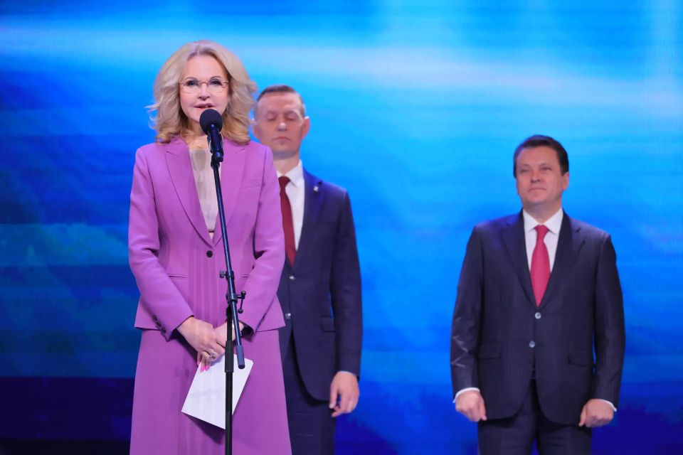 ������� �������� ������� ������ ��������� ���������� � ��������� ��������� ������� ������ � ���� �������