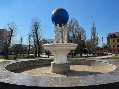 � ������ �� ������ � ���� ��. ������ ���������� ����������� ������ ���