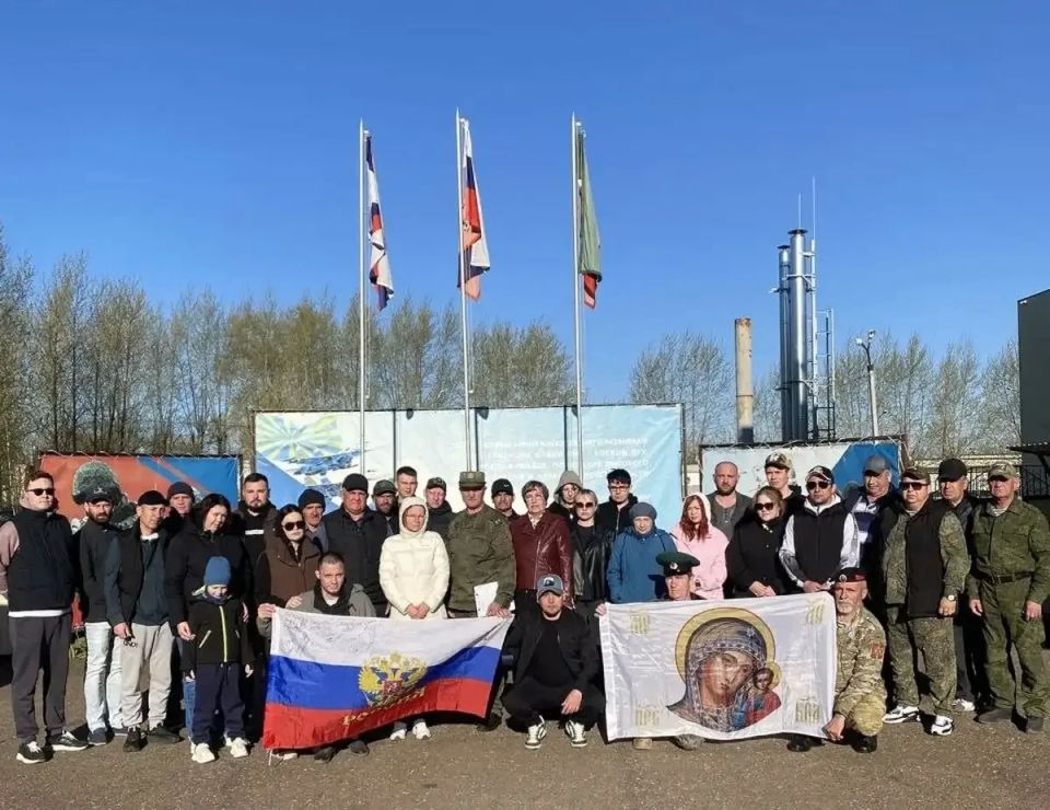 Семь контрактников отправились на службу из Нижнекамска