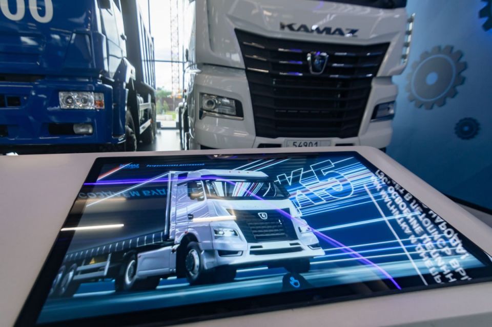 КАМАЗ нарастил продажи тяжелых грузовиков в апреле до 1,5 тыс