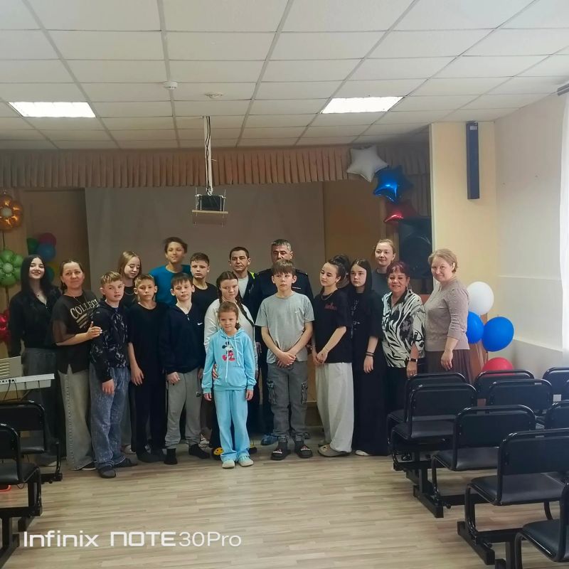 Полицейские Татарстана навестили подшефных в Чистопольском детском доме