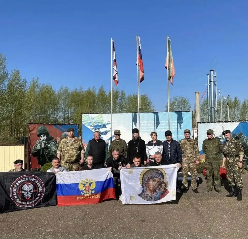 Семь контрактников отправились на службу из Нижнекамска Семь контрактников отправились на службу из Нижнекамска