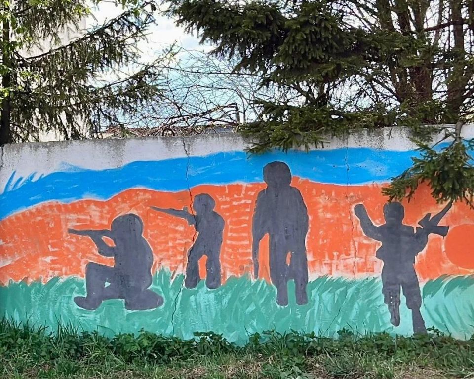 В селе Верхняя Уратьма Нижнекамского района в седьмой раз прошла патриотическая акция «Автографы Победы» В селе Верхняя Уратьма Нижнекамского района в седьмой раз прошла патриотическая акция «Автографы Победы»
