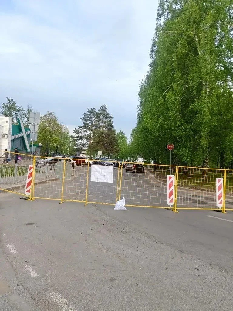 В связи с ремонтными работами в Нижнекамске временно перекрыто движение по чётной стороне улицы 50 лет Октября В связи с ремонтными работами в Нижнекамске временно перекрыто движение по чётной стороне улицы 50 лет Октября