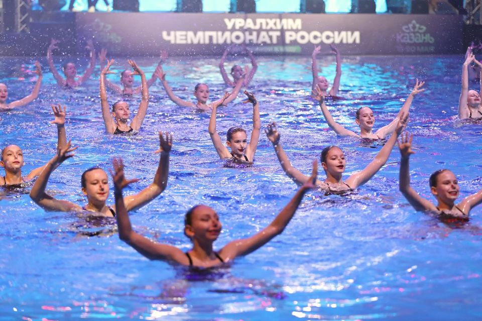 Дали старт чемпионату России по прыжкам в воду в Казани Дали старт чемпионату России по прыжкам в воду в Казани
