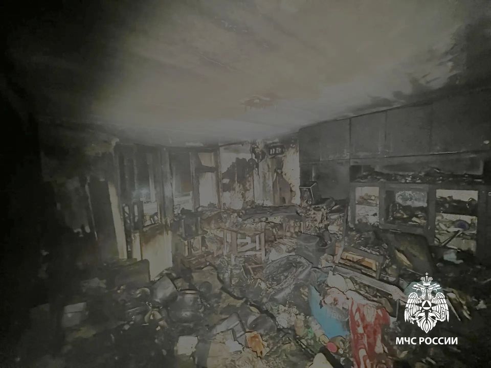 На пожаре в Казани пострадал мужчина