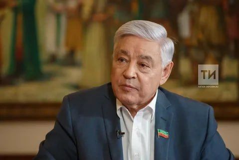 Фарид Мухаметшин поздравил журналистов Татарстана с Днём печати республики