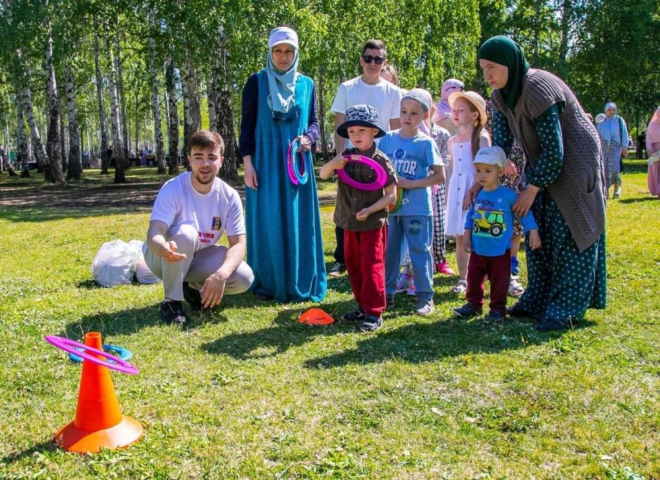 27 мая мусульмане Нижнекамска отметят один из главных праздников — Курбан-байрам 27 мая мусульмане Нижнекамска отметят один из главных праздников — Курбан-байрам