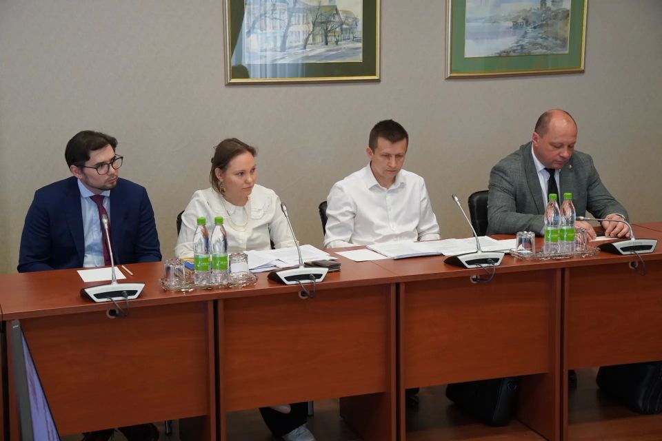 В Государственном Совете состоялся семинар по вопросам качества оценки регуляторики В Государственном Совете состоялся семинар по вопросам качества оценки регуляторики
