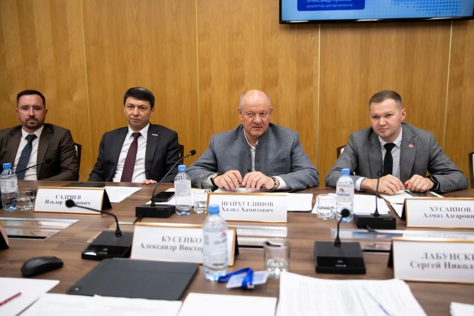 Министерство спорта РТ подписало соглашение о сотрудничестве с Ямало-Ненецким автономным округом Министерство спорта РТ подписало соглашение о сотрудничестве с Ямало-Ненецким автономным округом
