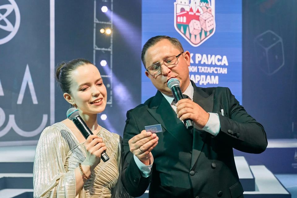 Во Дворце единоборств «Ак Барс» стартовал Кубок Раиса РТ по нардам Во Дворце единоборств «Ак Барс» стартовал Кубок Раиса РТ по нардам