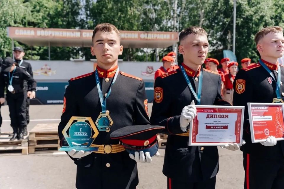 Кадеты Татарстанского кадетского корпуса имени Героя Советского Союза Гани Сафиуллина стали лучшими на республиканском этапе военно-патриотической игры «Зарница 2.0»