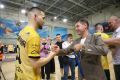 Владимир Леонов вручил гандбольному «Зиланту» кубок Высшей лиги