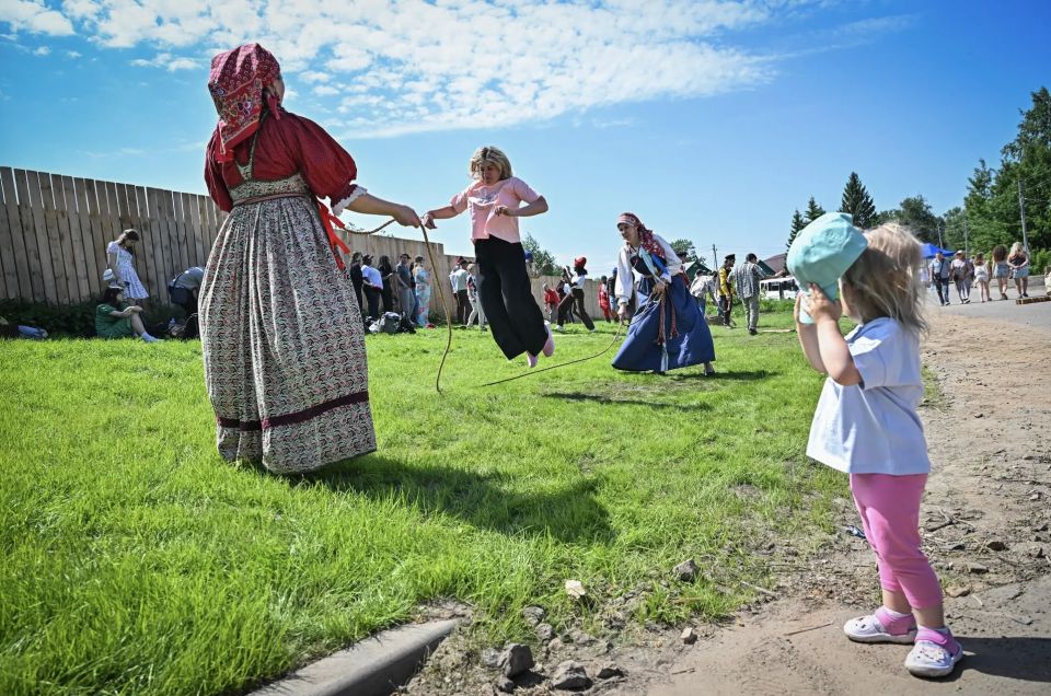 В Татарстане в 34-й раз отметили праздник русской народной культуры «Каравон» В Татарстане в 34-й раз отметили праздник русской народной культуры «Каравон»