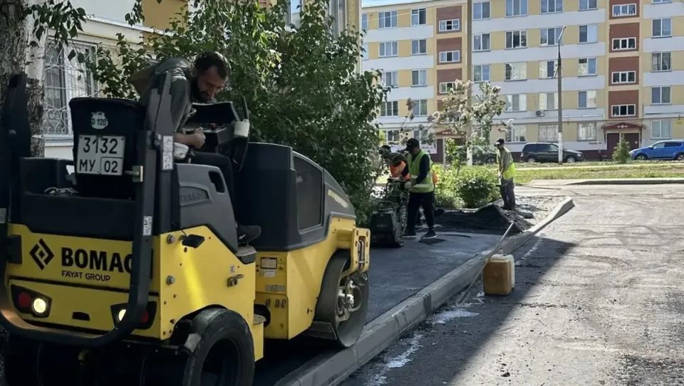 В Нижнекамске продолжают преображать дворы по программе «Наш двор»