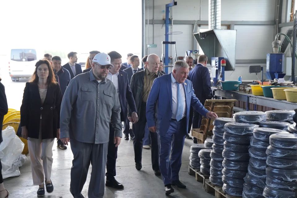 Депутаты профильных комитетов обсудили проблемы реализации концессионных соглашений в сфере ЖКХ Депутаты профильных комитетов обсудили проблемы реализации концессионных соглашений в сфере ЖКХ