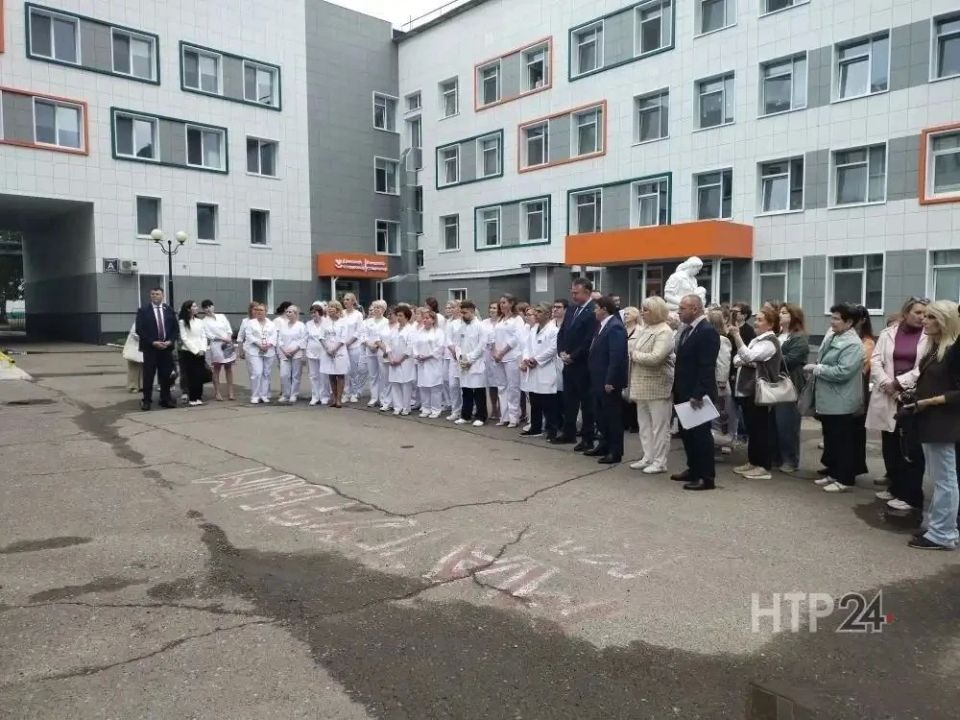 В Нижнекамске 27 мая был открыт после капитального ремонта корпус Б перинатального центра В Нижнекамске 27 мая был открыт после капитального ремонта корпус Б перинатального центра