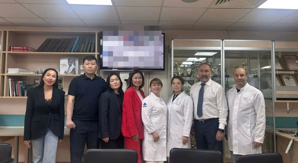 В ДРКБ прошла рабочая встреча с коллегами из Детской республиканской клинической больницы Республики Бурятия, которые приезжали для обмена опытом в рамках региональной программы развития детского здравоохранения и системного...