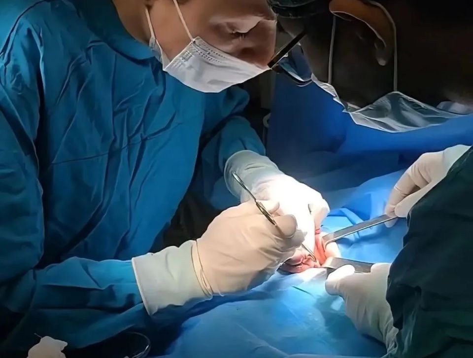 Специалисты Детской республиканской клинической больницы Татарстана провели экстренную операцию новорождённому с врождённой диафрагмальной грыжей — редким и опасным пороком