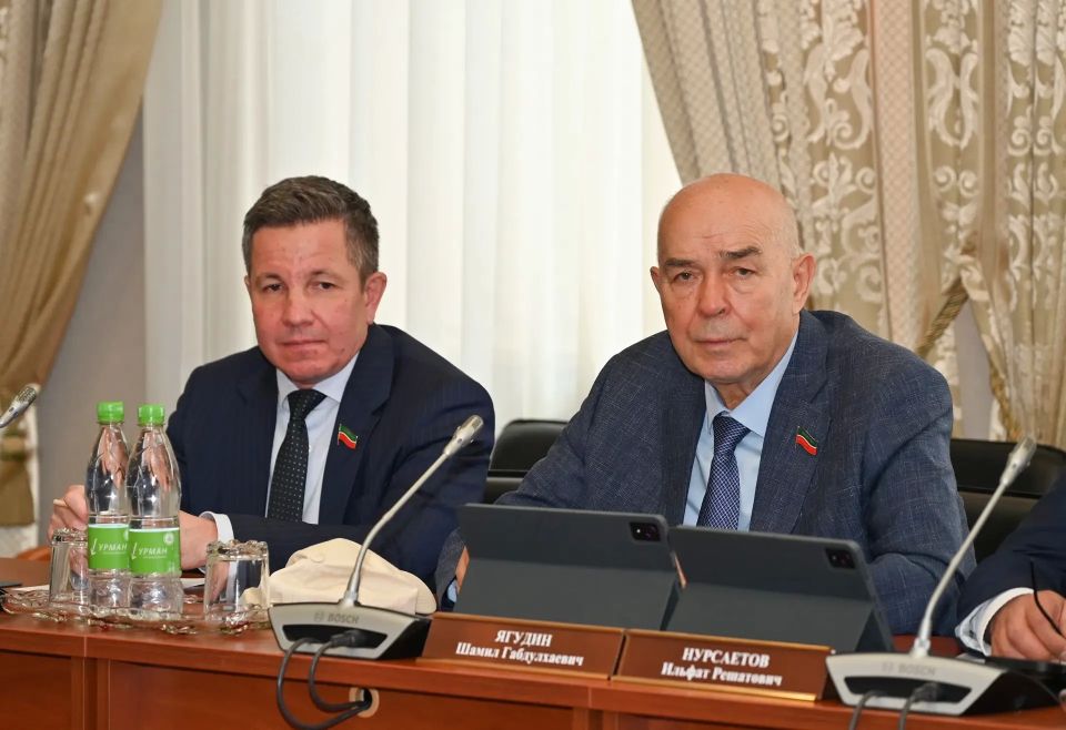 Профильный комитет рассмотрел вопросы охраны биоресурсов в Татарстане Профильный комитет рассмотрел вопросы охраны биоресурсов в Татарстане