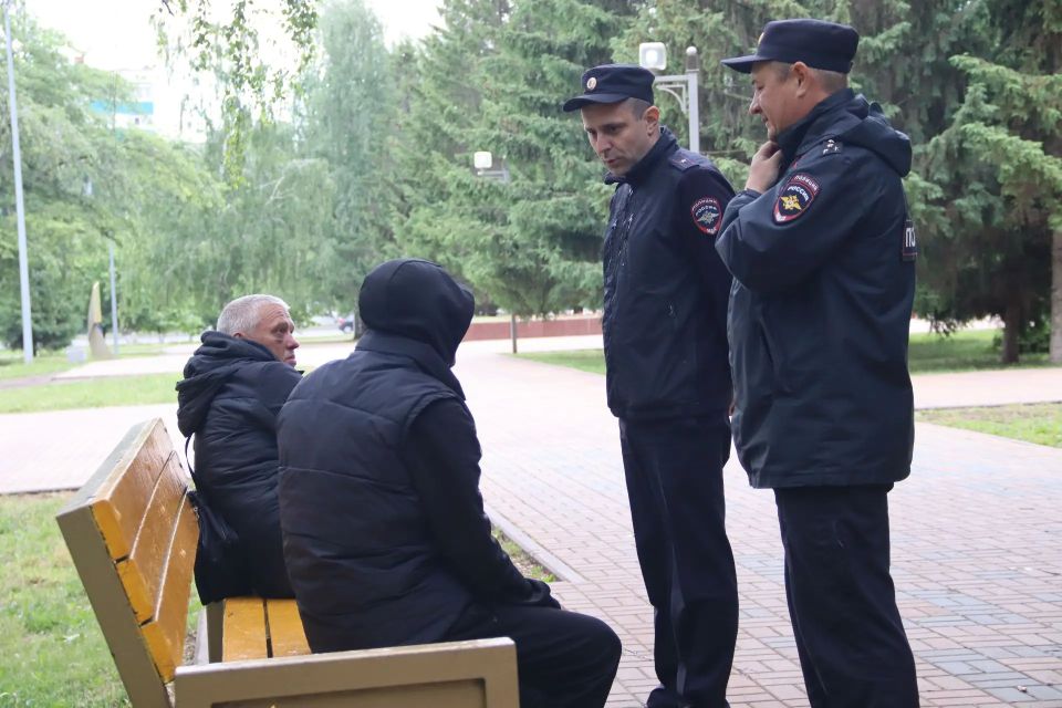 Спокойствие в парке: полиция Набережные Челнов напомнила о правилах поведения в общественных местах